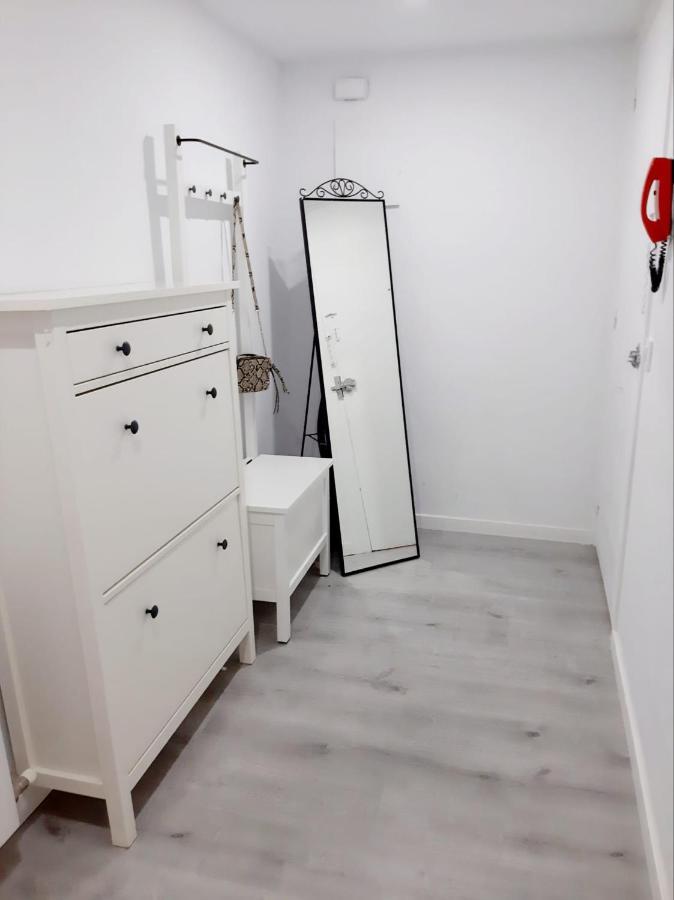 Nur Apartment Terrassa Bagian luar foto