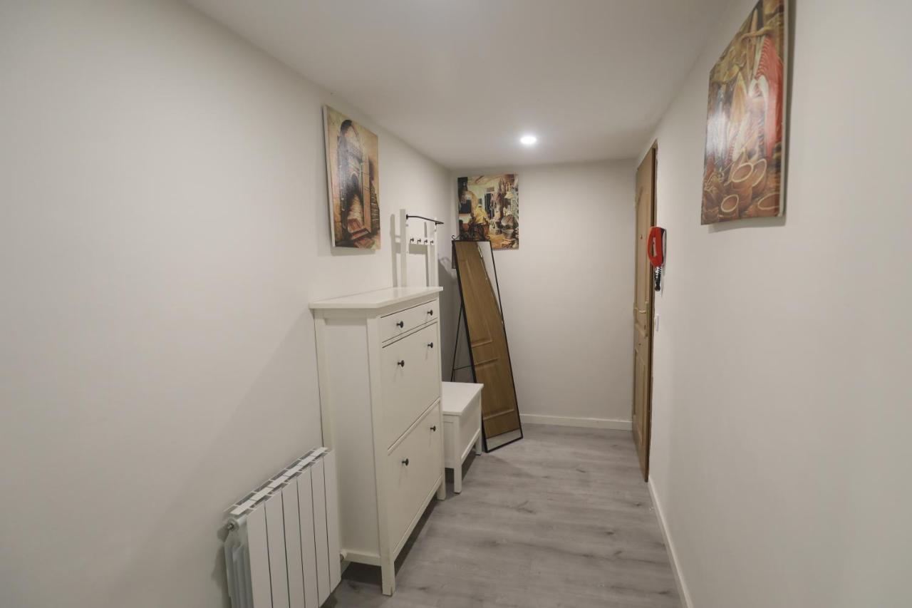 Nur Apartment Terrassa Bagian luar foto